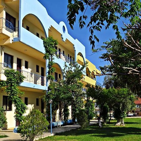 Maritime Hotel Apartments Petaloudes Екстериор снимка
