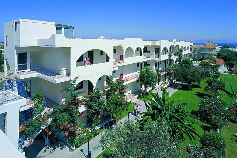 Maritime Hotel Apartments Petaloudes Екстериор снимка