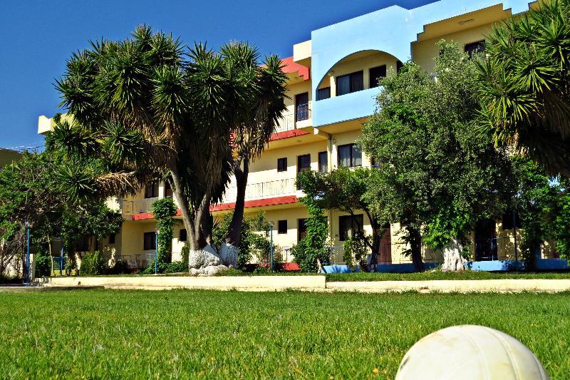 Maritime Hotel Apartments Petaloudes Екстериор снимка