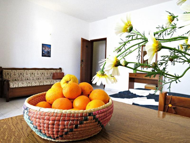 Maritime Hotel Apartments Petaloudes Екстериор снимка