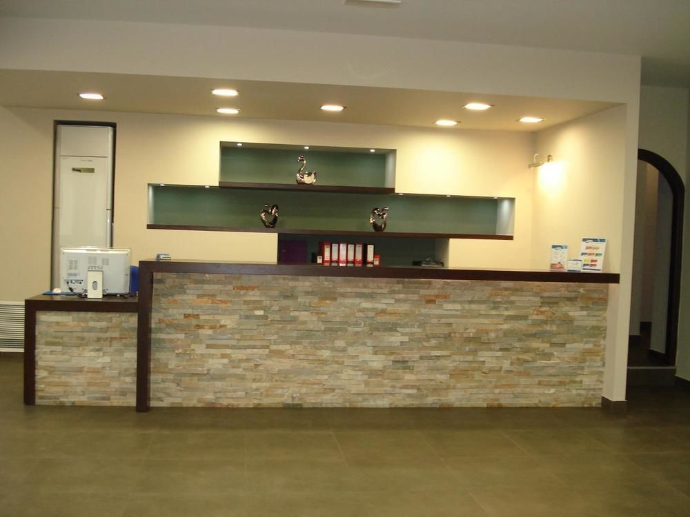 Maritime Hotel Apartments Petaloudes Екстериор снимка