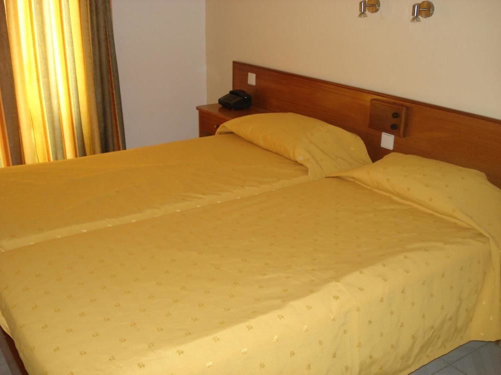 Maritime Hotel Apartments Petaloudes Екстериор снимка