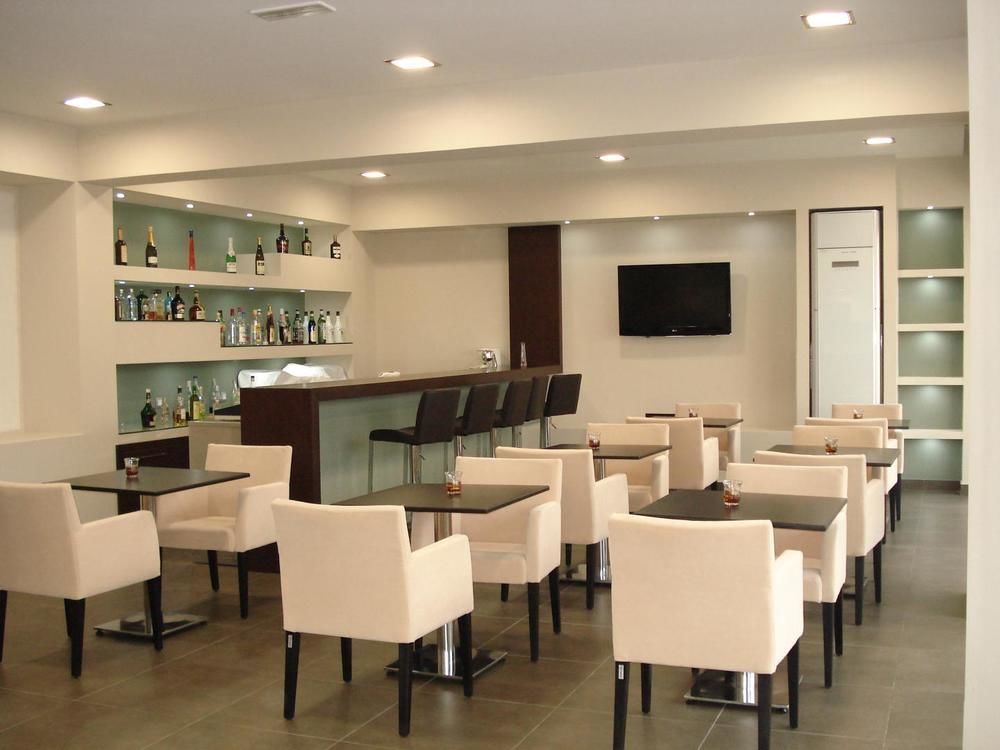 Maritime Hotel Apartments Petaloudes Екстериор снимка